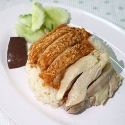 ข้าวมันไก่รวมธรรมดา