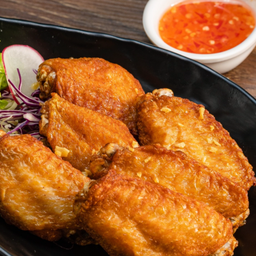 ปีกไก่ทอดน้ำปลา