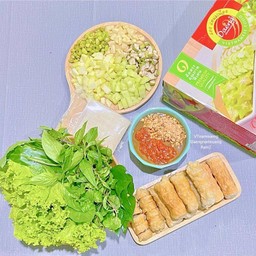 แดง 10ไม้ พร้อมทาน น้ำจิ้มถุงใหญ่