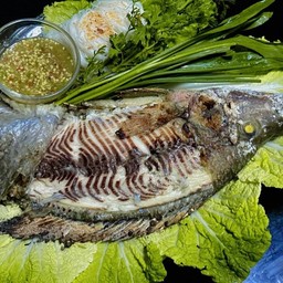 ปลานิลเผา น้ำจิ้มรสเด็ด