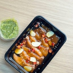 แซลม่อนนอร์เวย์ดองซีอิ๊ว (เกรดซาซิมิ ) แถมX2 น้ำจิ้มรสเด็ดและสาหร่าย