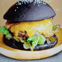 เบอร์เกอร์ชาร์โคล