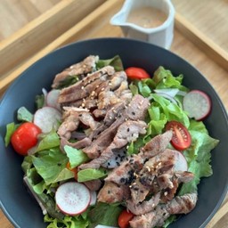 สลัดคอหมูย่าง