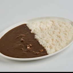 ข้าวหน้าแกงกะหรี่หมูชาชู