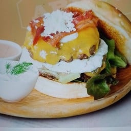 เบอร์เกอร์ฮังกาเรี่ยน