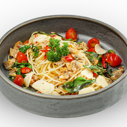 สปาเก็ตตี้ผัดหอยลายไวน์ขาว