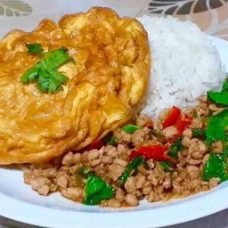 กะเพราะหมูสับ+ไข่เจียว