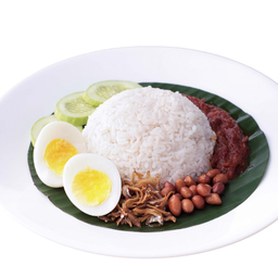 นาซิ เลอมัก พร้อมไข่ต้ม