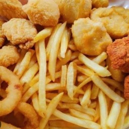 เซ็ท-เฟรนฟราย-ไก่ป๊อป-ชีสดิส