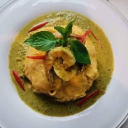 ข้าวไข่ข้นซอสเขียวหวานกุ้ง