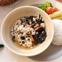 ต้มจืดสาหร่ายอกไก่+ข้าวกล้อง