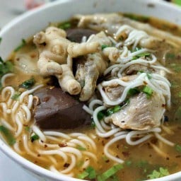 ก๋วยจั๊บญวนนครพนม ก๋วยจั๊บญวนนครพนม(เพรชเกษม ซอย110)