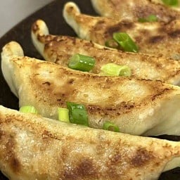 Umai Katsu Sando อูมัย คัตสึ ซันโดะ