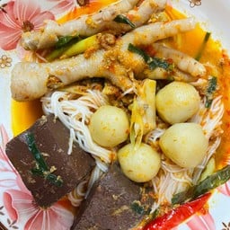 ขนมจีนน้ำยารสเด็ดbyกะทิสดแม่เป้าบางรัก
