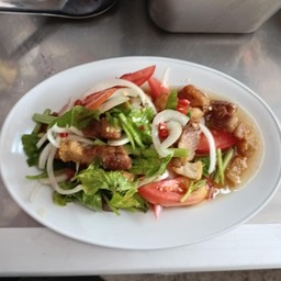 ยำหมูกรอบ109