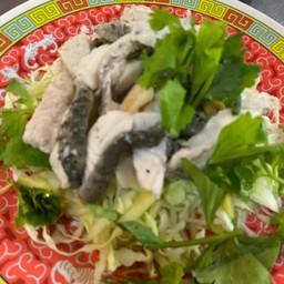 ปลากะพงลวกจิ้ม