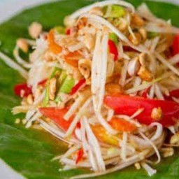 ส้มตำไทย ใส่ปู