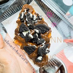 ครอฟเฟิลเคลือบชอค โอริโอ้