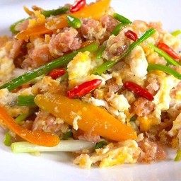 ไข่ผัดแหนม