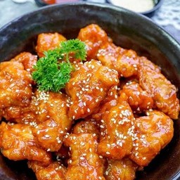 ไก่กรอบซอสเกาหลี