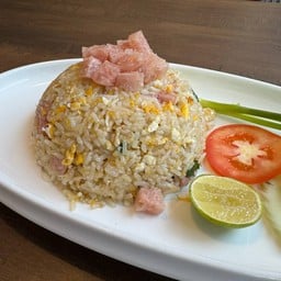 ข้าวผัดแหนม
