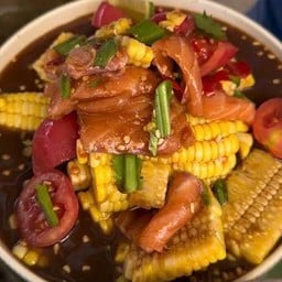 Spicy Corn Salad With Salmon