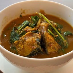 แกงพริกปลาดุกทะเลใบรา