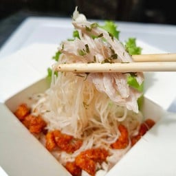 หมี่ไก่ฉีก แสนอร่อย (ออริจินอล)