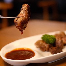 เนื้อร่องซี่โครงวากิวย่างซอสบาร์บีคิว