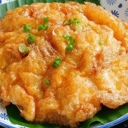 ข้าวหน้าไข่เจียว หมูสับ