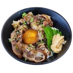 ข้าวหน้าเนื้อริบอายไข่ดอง Rib eye Don&Shoyuzuke Egg Yolk