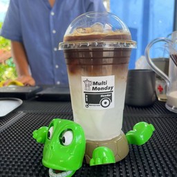 อเมริกาโน่มะพร้าวสด อู๊วววววหู๊ววว ห๊อมหอม