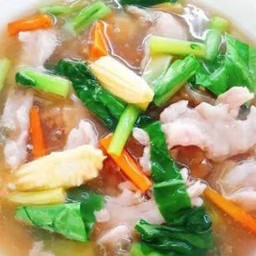 ราดหน้าหมู