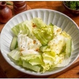 สลัดงาญี่ปุ่น