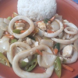 หมึกผัดไข่เค็ม