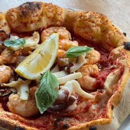 Pizza De Mar (Seafood)