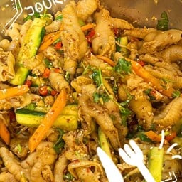 凉拌无骨鸡爪ยำขาไก่ไร้กระดูก
