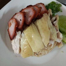 ข้าวมันไก่-หมูแดง