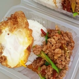 ข้าวกะเพราหมูสับ