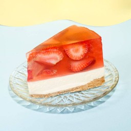 Strawberry Jelly Cheesecake (สตรอเบอร์รี่เจลลี่ชีสเค้ก)