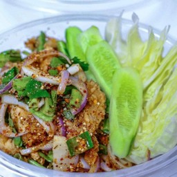 ยำไก่แซ่บ (เป็นกับ)