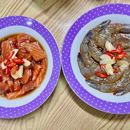 เซ็ตอิ่มคู่ ม่อน+กุ้ง รวม  3 กล่อง พร้อมน้ำจิ้มซีฟู้ด