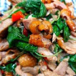 กะเพราเป็ดย่างขุนช้าง (เป็นกับ)