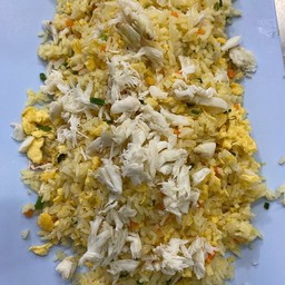 ข้าวผัดปู(จานกลาง)