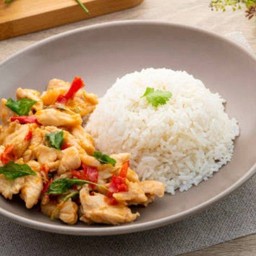 ข้าวผัดกระเพราไก่