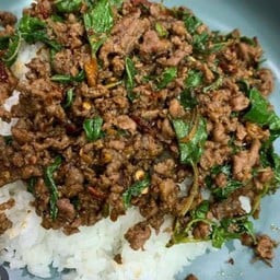 เนื้อผัดกระเพรา(เป็นกับ)