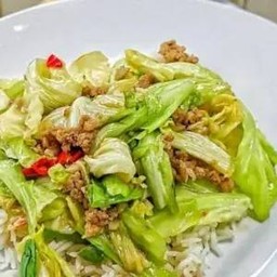 ข้าวกะหลำ่ปลีหมูสับ