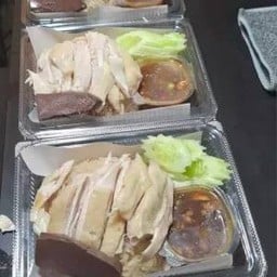 ข้าวมันไก่ตอนเจริญดี-ปั๊มปตท.หนองนิ้วเอน
