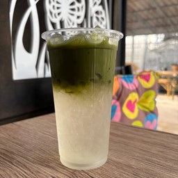 มัทฉะน้ำมะพร้าว