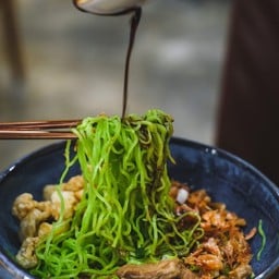 หมี่หยกคลุกแซ่บแห้ง